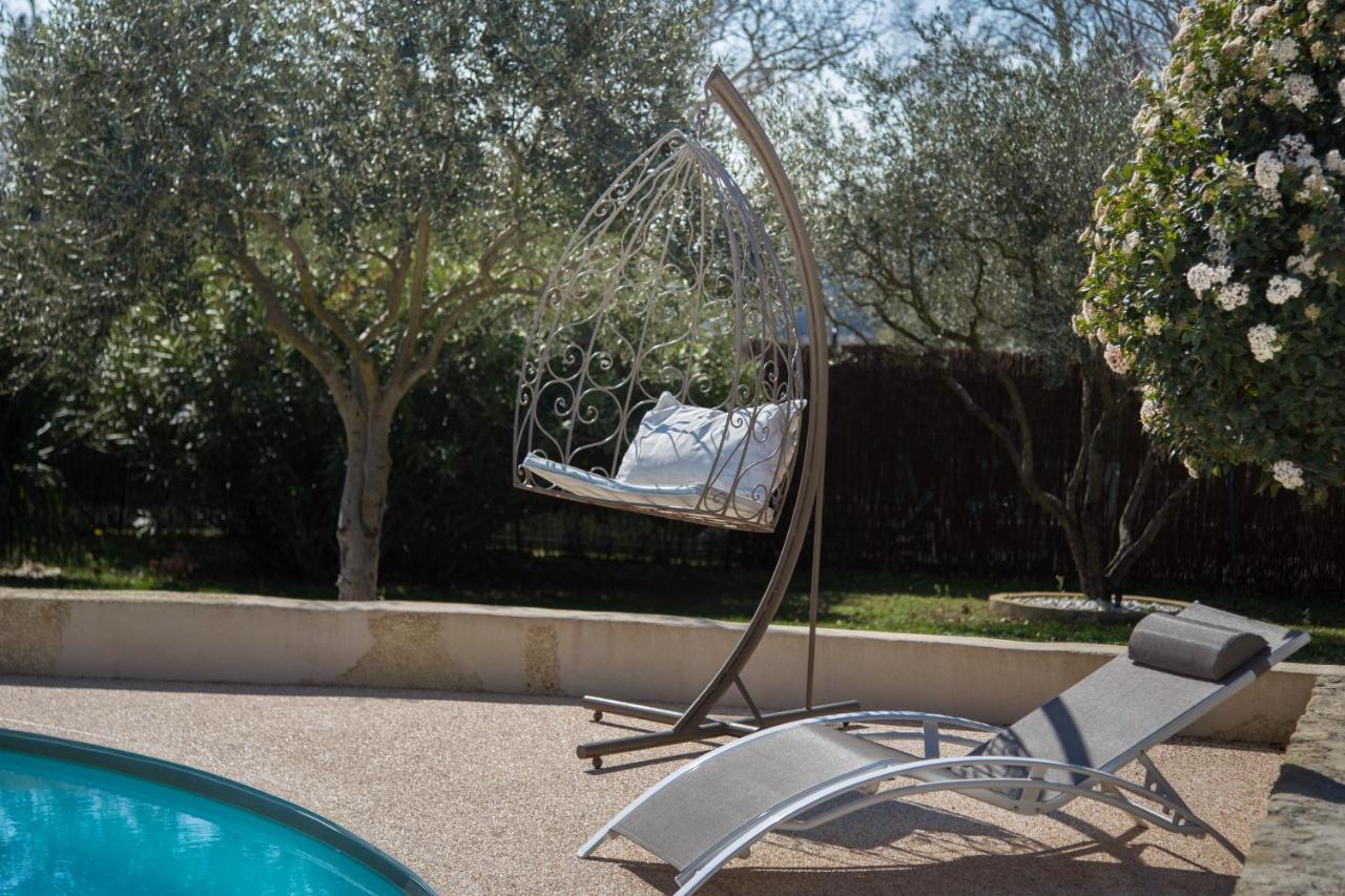 El Sama-In , Piscine Chauffee Villa LʼIsle-sur-la-Sorgue Eksteriør bilde