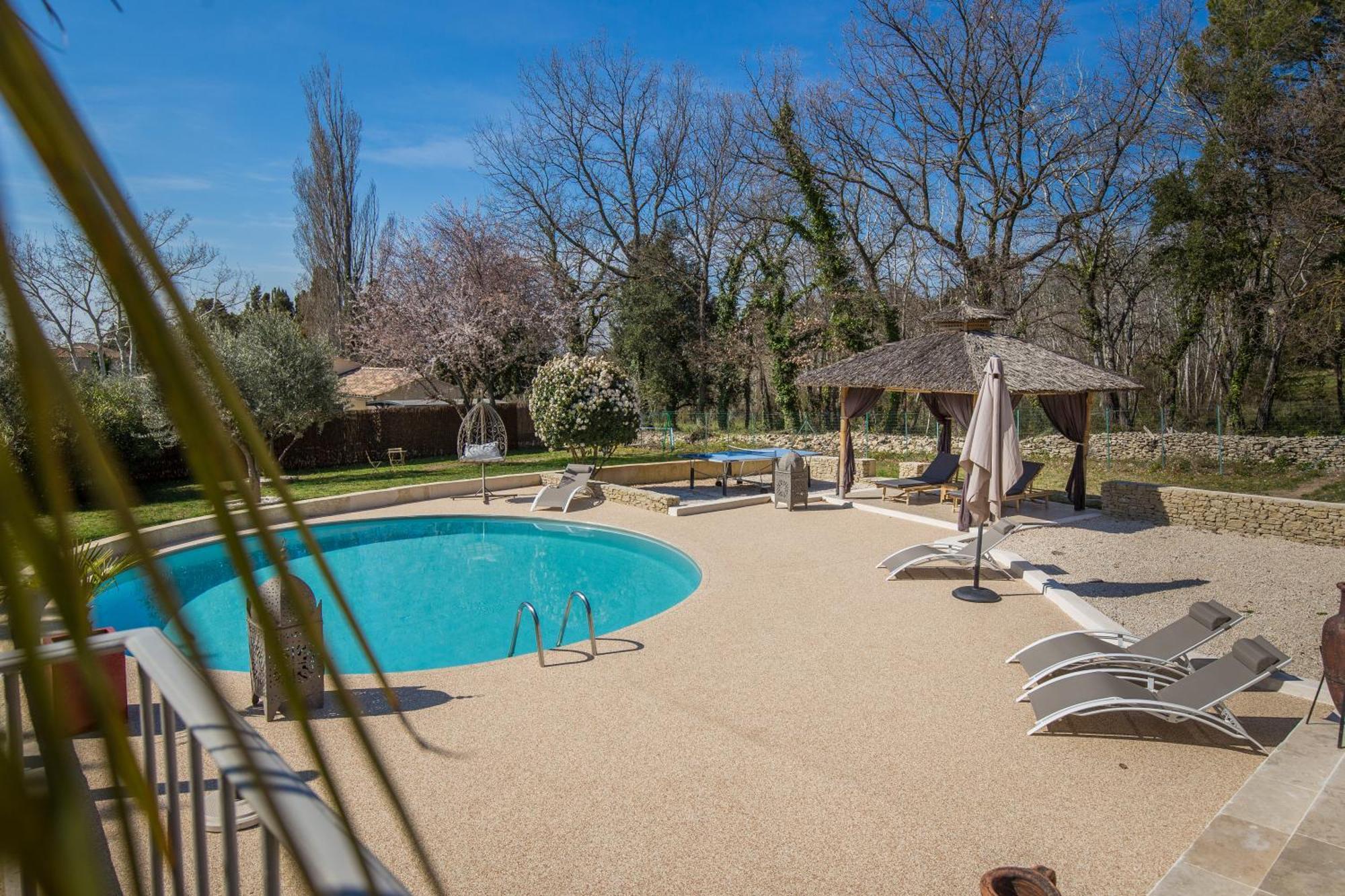 El Sama-In , Piscine Chauffee Villa LʼIsle-sur-la-Sorgue Eksteriør bilde