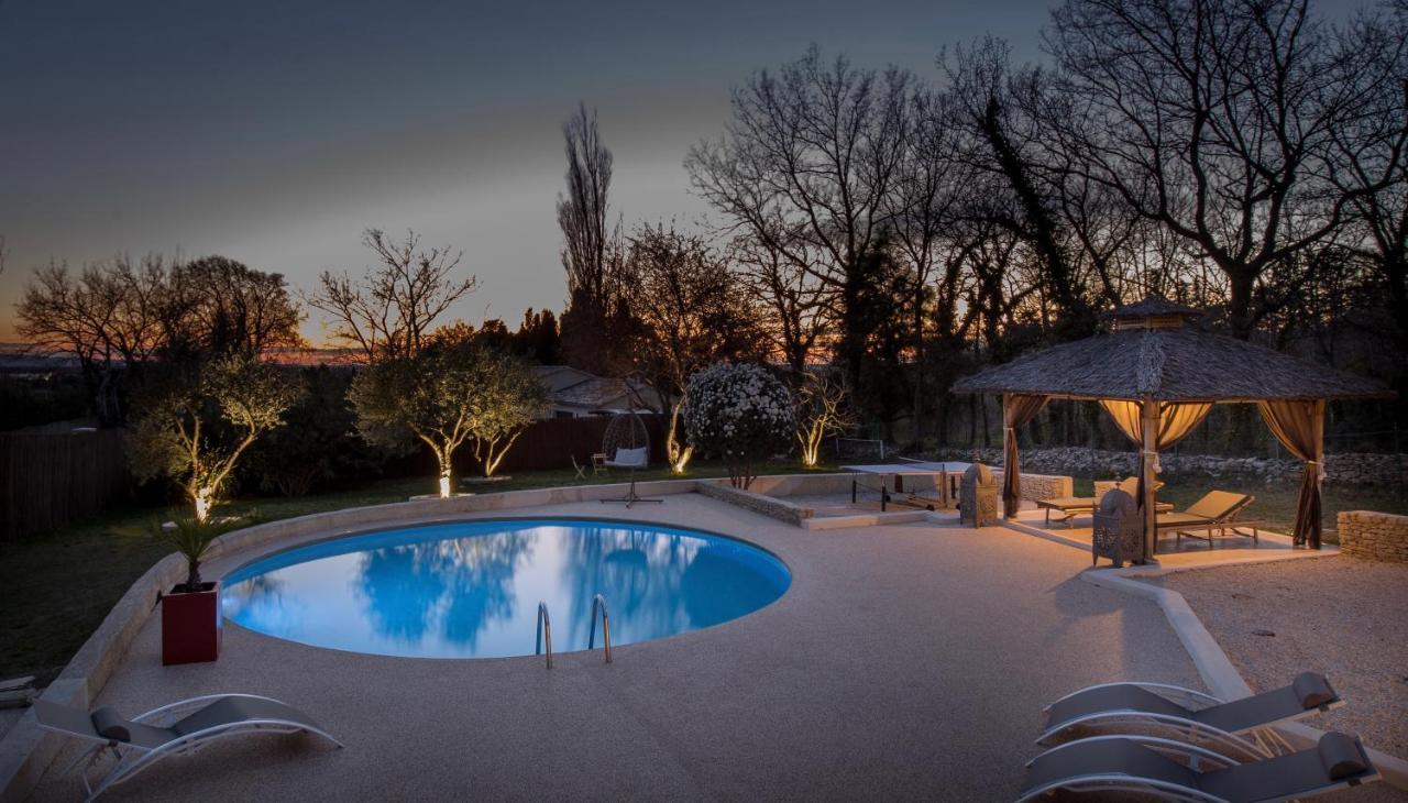 El Sama-In , Piscine Chauffee Villa LʼIsle-sur-la-Sorgue Eksteriør bilde